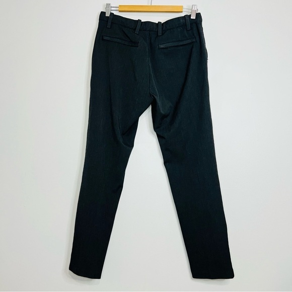 Quince Charcoal Ultra-Stretch 24/7 Smart Chinos 30W - Picture 11 of 12